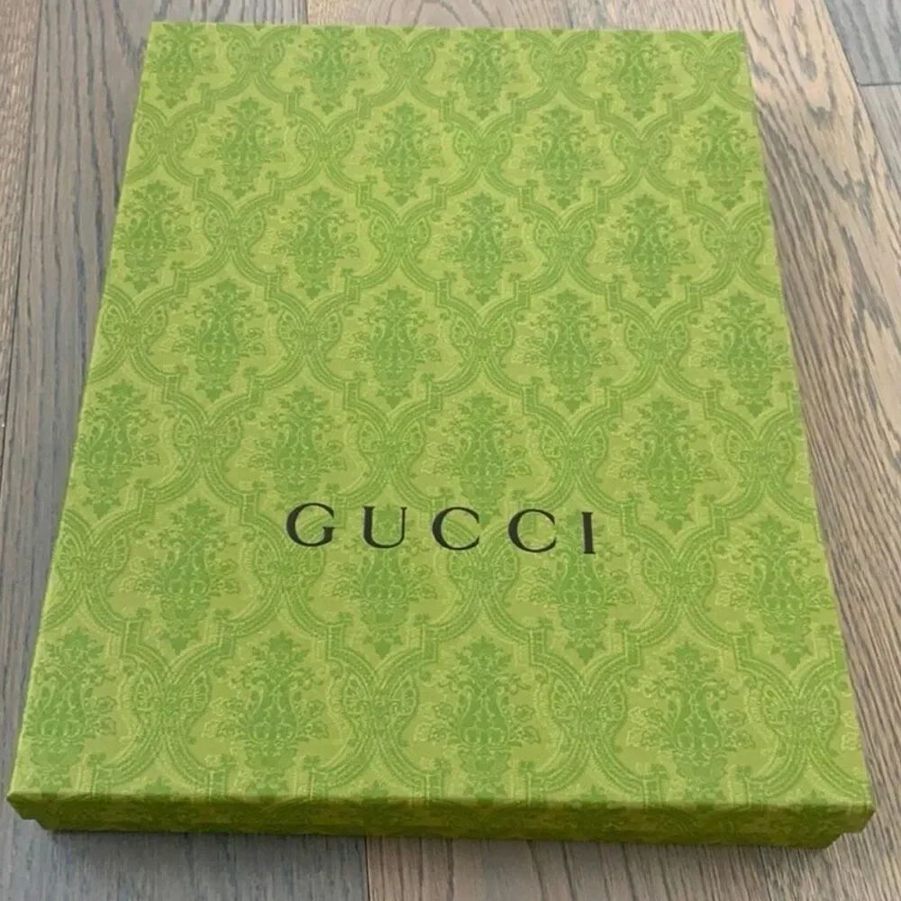 Gucci Empty 16”x12”x2” Special Edition Green Gift Replacement Box